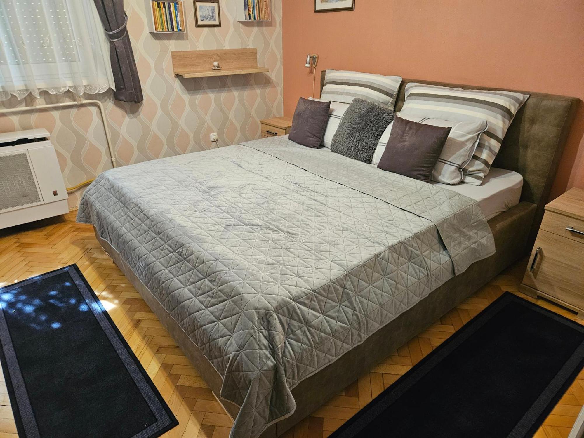 Habos Isler Apartman 16 Szolnok Ngoại thất bức ảnh